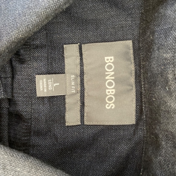 Men’s Long Sleeve Button Down Shirt - Picture 3 of 3